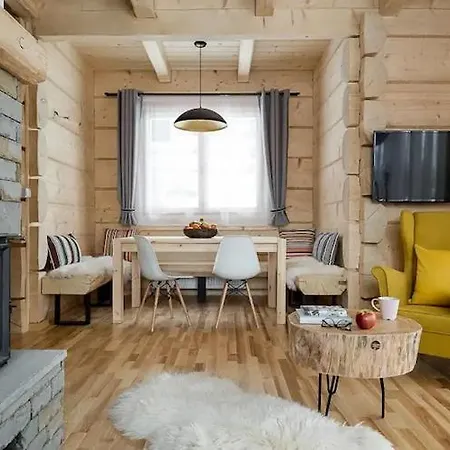 Holiday home Comfortable Home, 3 Bedrooms, Fireplace