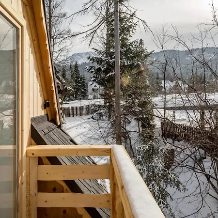 Holiday home Comfortable Home, 3 Bedrooms, Fireplace